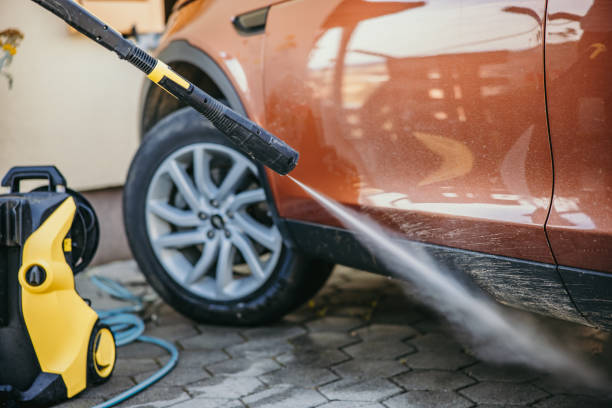 Best Roof Pressure Washing  in Hawi, HI